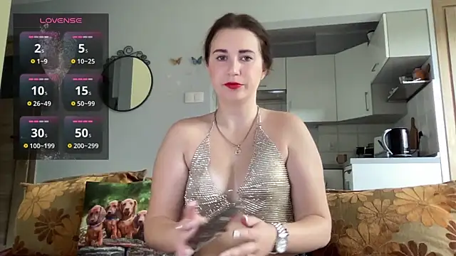 Teylor Love online show from September 18, 2025, 12:07 pm