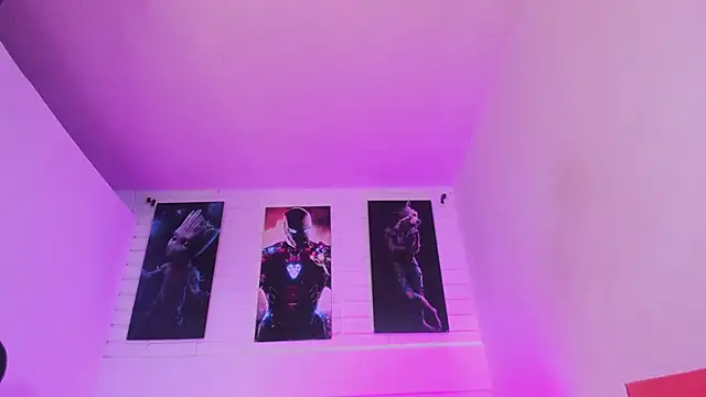 Snapshot of Alahia_Rodriguez chatting on October 9, 2025, 2:04 pm Alahia Rodriguez online show from October 9, 2025, 2:04 pm