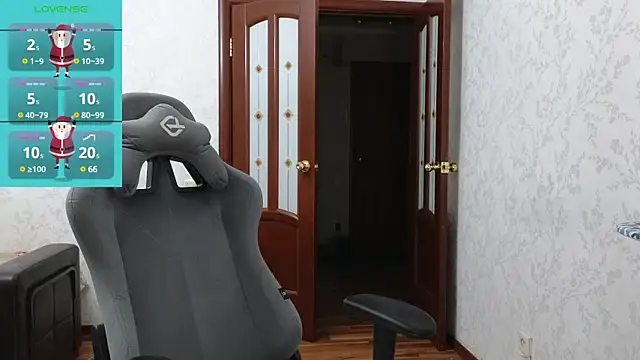 Snapshot of Nelly_Fischer chatting on December 26, 2024, 8:21 pm Nelly Fischer online show from December 26, 2024, 8:21 pm