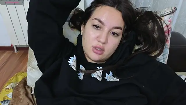 Snapshot of Nelly_Fischer chatting on February 13, 2025, 6:59 pm Nelly Fischer online show from February 13, 2025, 6:59 pm