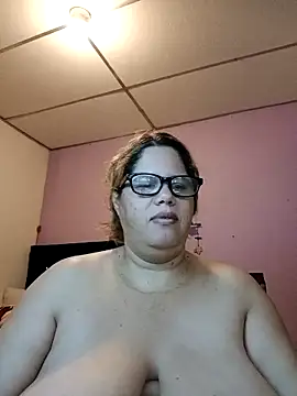 Snapshot of EllisW8 chatting on March 16, 2026, 11:03 am EllisW8 online show from March 16, 2026, 11:03 am