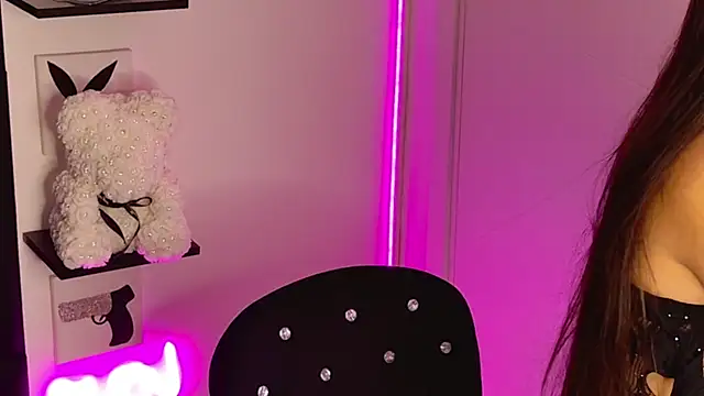 Snapshot of MissAmeliaa chatting on October 28, 2025, 1:47 pm MissAmeliaa online show from October 28, 2025, 1:47 pm