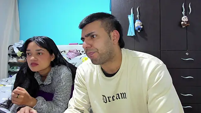 Snapshot of 2ScarletandRyan8 chatting on February 19, 2026, 10:00 am 2ScarletandRyan8 online show from February 19, 2026, 10:00 am