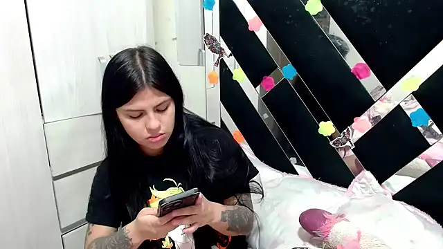 Snapshot of katery_wok11 chatting on October 28, 2025, 5:37 pm katery wok11 online show from October 28, 2025, 5:37 pm