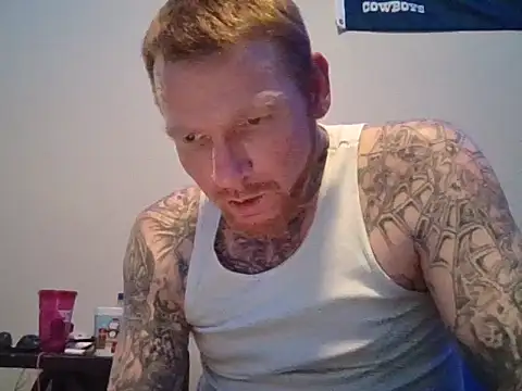 jtexas05 online show from October 14, 2025, 2:29 pm