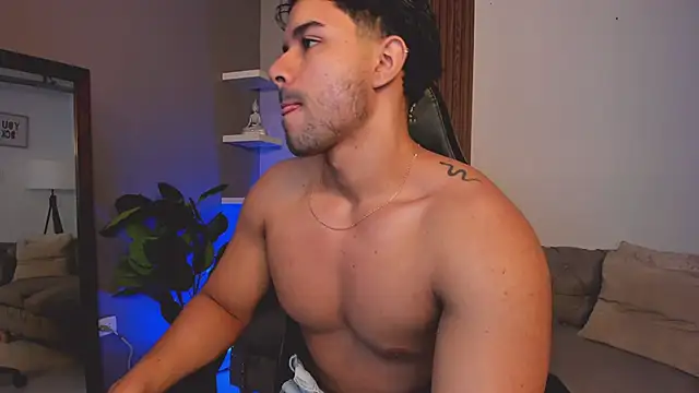 liam collins21 online show from March 14, 2026, 11:48 am