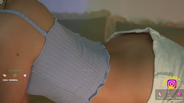 antonella maitt1 online show from December 15, 2024, 6:29 am