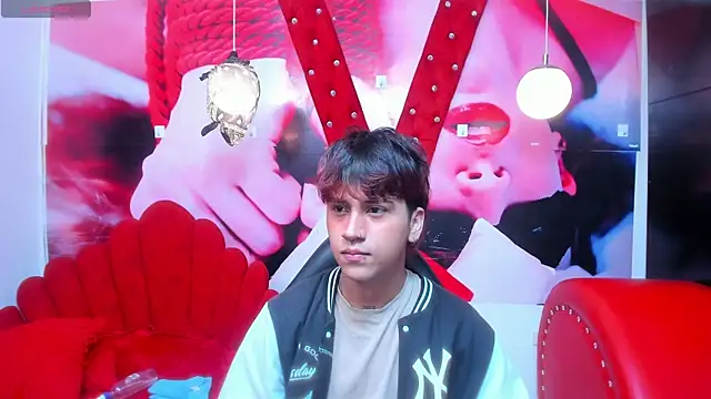 alex 477 online show from September 27, 2025, 11:26 am