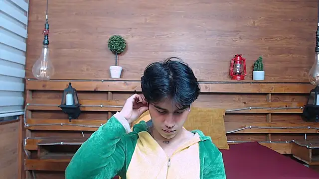 alex 477 online show from October 29, 2025, 11:34 am