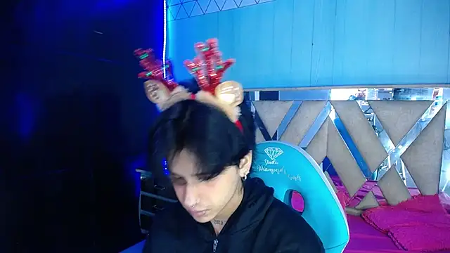 alex 477 online show from December 1, 2025, 11:37 am