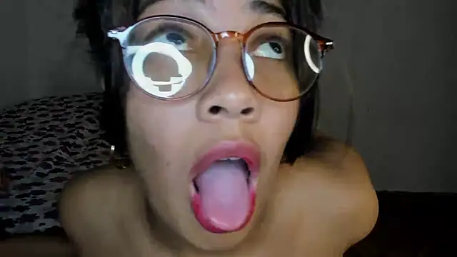 Jade Dorthini online show from February 11, 2025, 12:49 am