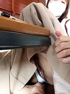 Michiko1 online show from January 16, 2026, 4:27 am