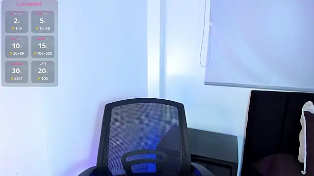 Feniix   online show from January 3, 2025, 3:38 am