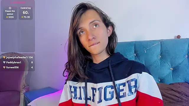 Feniix   online show from January 8, 2025, 10:04 am