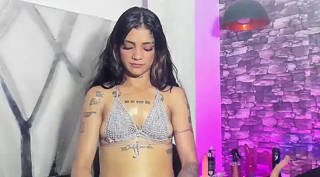 Trinna harperr online show from December 24, 2024, 7:49 am