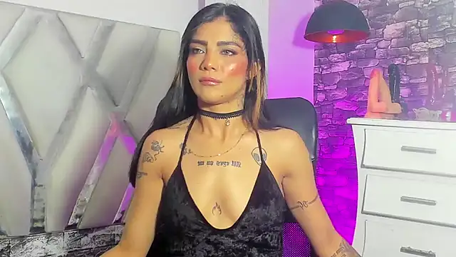 Trinna harperr online show from January 16, 2025, 9:05 am