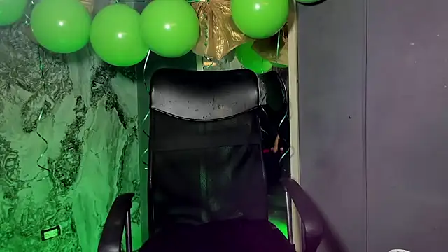 Trinna harperr online show from March 18, 2025, 8:36 am