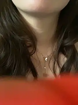 Ruby bear online show from February 23, 2025, 4:39 am