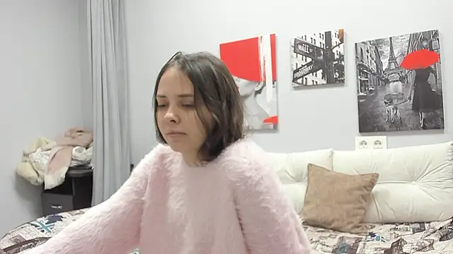 Snapshot of Tiny_JuJu chatting on February 16, 2026, 1:13 am Tiny JuJu online show from February 16, 2026, 1:13 am