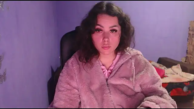 LovelyJulliette online show from January 10, 2025, 4:51 pm