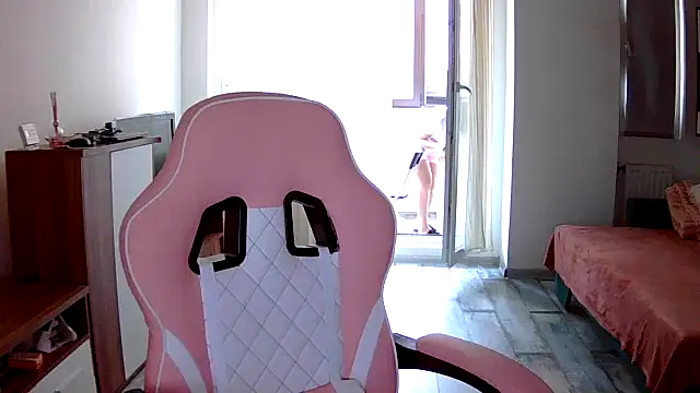 Snapshot of LovelyJulliette chatting on September 29, 2025, 11:48 am LovelyJulliette online show from September 29, 2025, 11:48 am