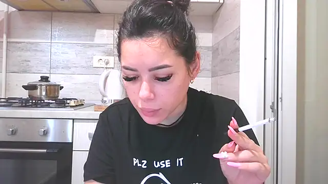 LovelyJulliette online show from January 15, 2026, 1:26 pm