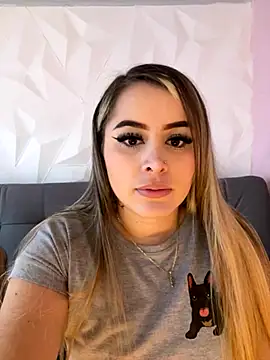 natashasweet online show from September 28, 2025, 10:15 pm