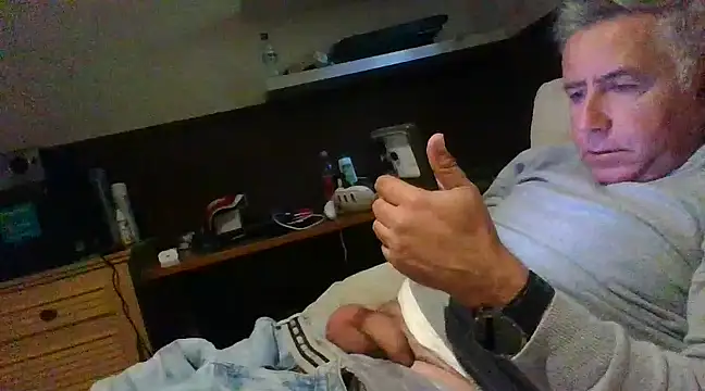 Snapshot of fransexdol chatting on March 15, 2025, 2:55 pm fransexdol online show from March 15, 2025, 2:55 pm