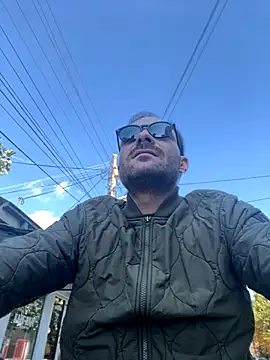 Adventurehotman online show from October 9, 2025, 12:25 pm