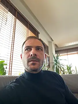 Adventurehotman online show from October 22, 2025, 12:38 pm