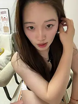 Snapshot of rose-u chatting on March 6, 2025, 9:25 am rose-u online show from March 6, 2025, 9:25 am