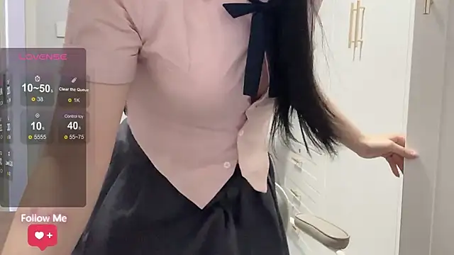 Snapshot of rose-u chatting on March 21, 2026, 9:25 am rose-u online show from March 21, 2026, 9:25 am