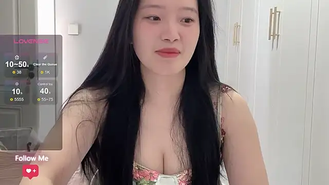 Snapshot of rose-u chatting on March 25, 2026, 1:00 am rose-u online show from March 25, 2026, 1:00 am