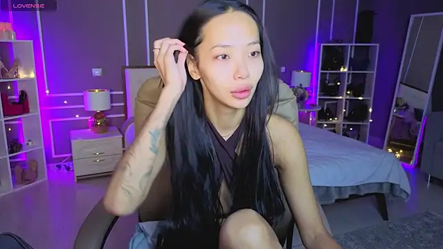  MIURA  online show from April 4, 2026, 12:53 am