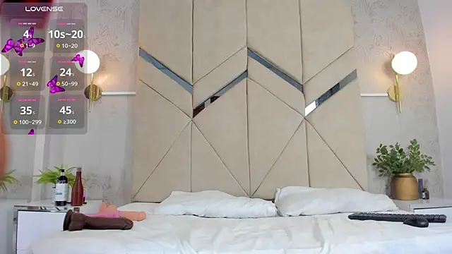 Snapshot of LiaVelez chatting on October 11, 2025, 1:42 pm LiaVelez online show from October 11, 2025, 1:42 pm