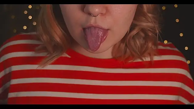 Snapshot of cuteamberlyyy chatting on December 13, 2024, 5:05 am cuteamberlyyy online show from December 13, 2024, 5:05 am