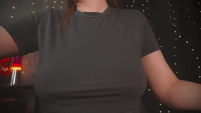 Snapshot of cuteamberlyyy chatting on September 22, 2025, 6:26 am cuteamberlyyy online show from September 22, 2025, 6:26 am