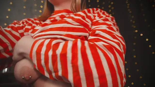 Snapshot of cuteamberlyyy chatting on October 3, 2025, 5:15 am cuteamberlyyy online show from October 3, 2025, 5:15 am