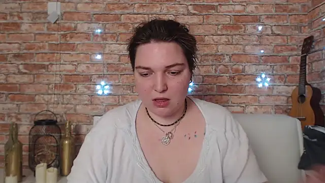Snapshot of Amelia_Kiss_ chatting on December 20, 2024, 3:47 am Amelia Kiss online show from December 20, 2024, 3:47 am
