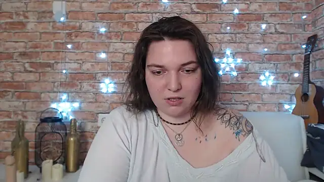 Snapshot of Amelia_Kiss_ chatting on December 21, 2024, 6:52 am Amelia Kiss online show from December 21, 2024, 6:52 am