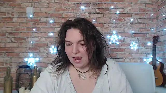 Snapshot of Amelia_Kiss_ chatting on December 23, 2024, 3:50 am Amelia Kiss online show from December 23, 2024, 3:50 am