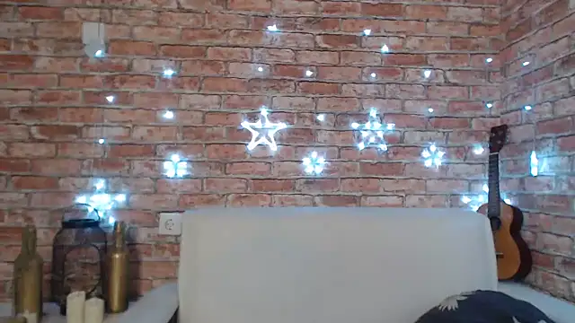 Snapshot of Amelia_Kiss_ chatting on December 24, 2024, 3:49 am Amelia Kiss online show from December 24, 2024, 3:49 am