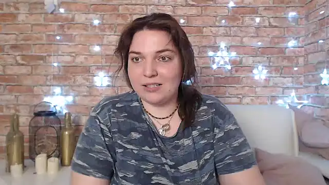Snapshot of Amelia_Kiss_ chatting on January 4, 2025, 6:52 am Amelia Kiss online show from January 4, 2025, 6:52 am