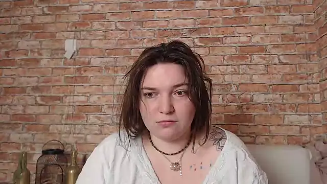Snapshot of Amelia_Kiss_ chatting on January 16, 2025, 12:45 am Amelia Kiss online show from January 16, 2025, 12:45 am