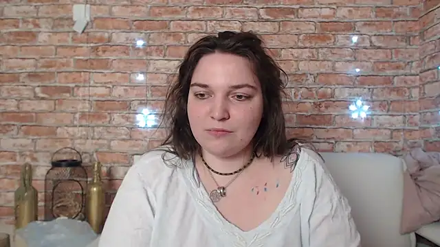 Snapshot of Amelia_Kiss_ chatting on January 17, 2025, 6:47 am Amelia Kiss online show from January 17, 2025, 6:47 am