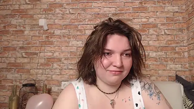 Snapshot of Amelia_Kiss_ chatting on February 15, 2025, 12:37 am Amelia Kiss online show from February 15, 2025, 12:37 am