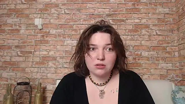 Snapshot of Amelia_Kiss_ chatting on February 20, 2025, 12:41 am Amelia Kiss online show from February 20, 2025, 12:41 am