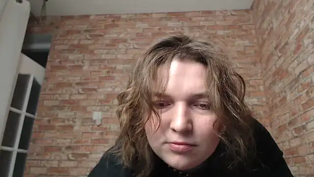 Snapshot of Amelia_Kiss_ chatting on February 22, 2025, 12:38 am Amelia Kiss online show from February 22, 2025, 12:38 am