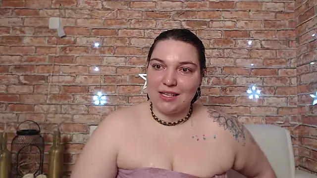 Snapshot of Amelia_Kiss_ chatting on March 8, 2025, 12:44 am Amelia Kiss online show from March 8, 2025, 12:44 am