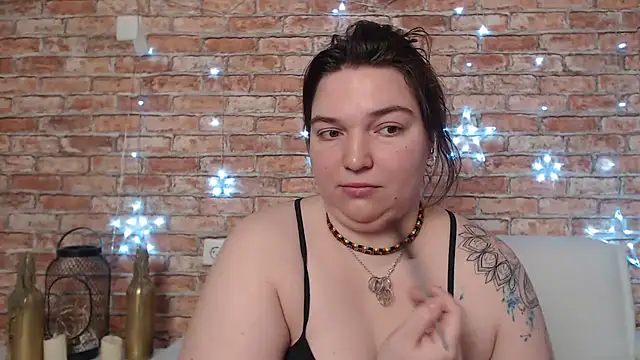 Snapshot of Amelia_Kiss_ chatting on March 19, 2025, 12:48 am Amelia Kiss online show from March 19, 2025, 12:48 am